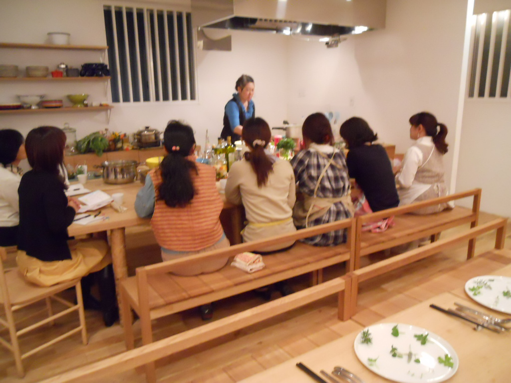 ../blog/images/料理教室の風景.JPG